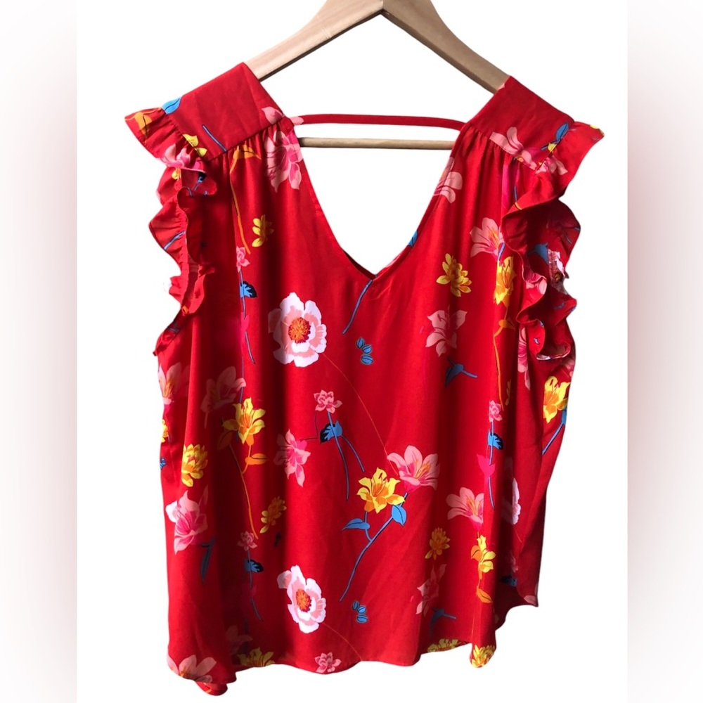 LOFT Floral Flutter Sleeve Blouse Top